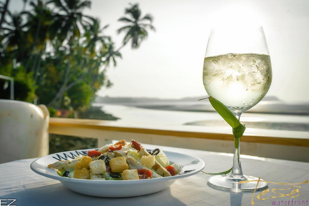 Teso Waterfront Resort 3*