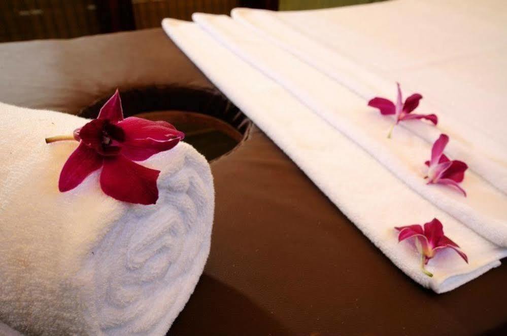 Resort Teso Waterfront 3*